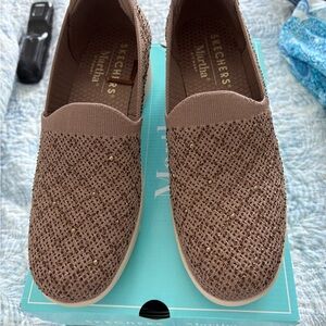 Skechers Women's Tan Loafers